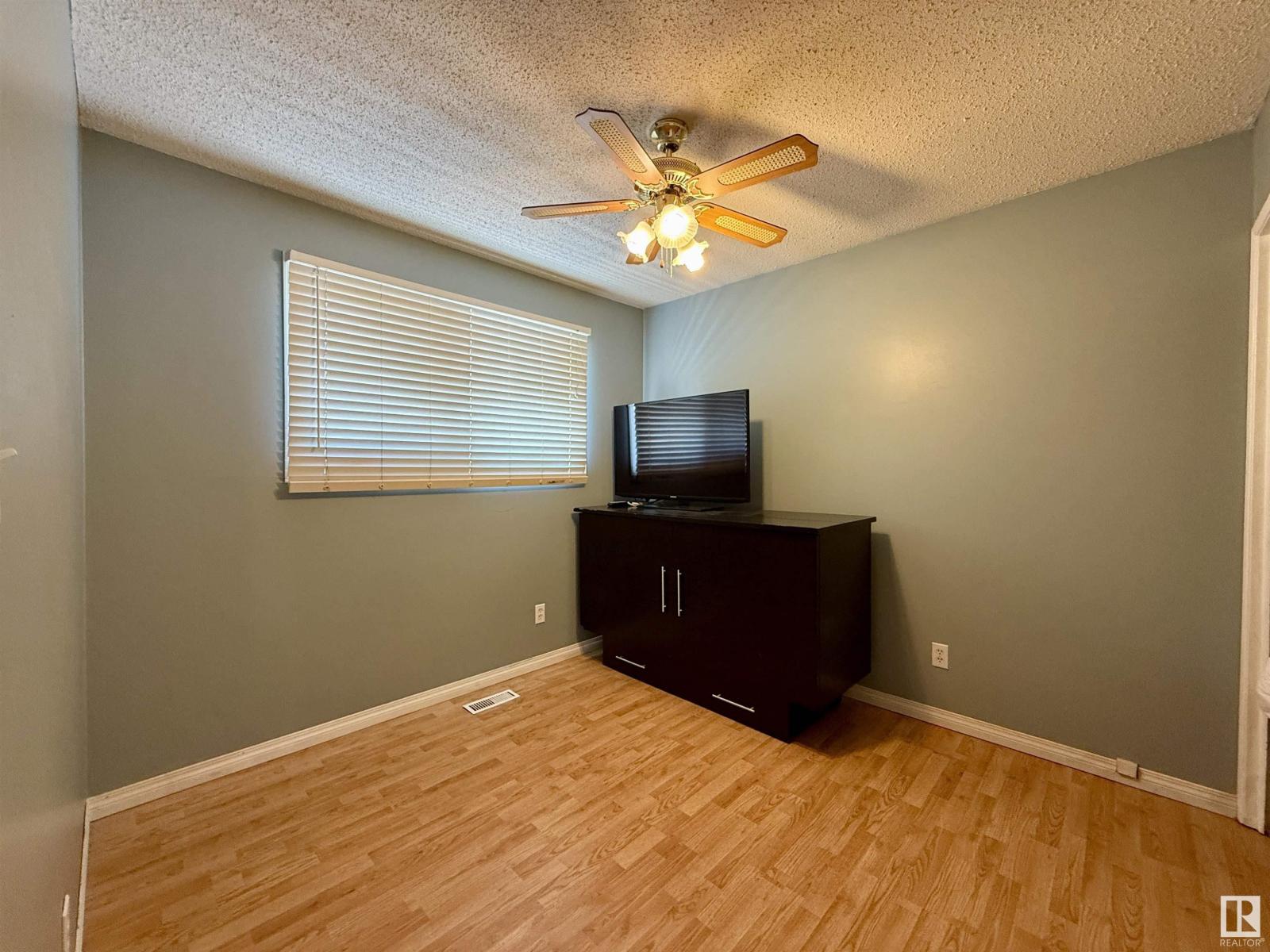 128 Warwick Rd Nw, Edmonton, Alberta  T5Y 4P8 - Photo 38 - E4451422