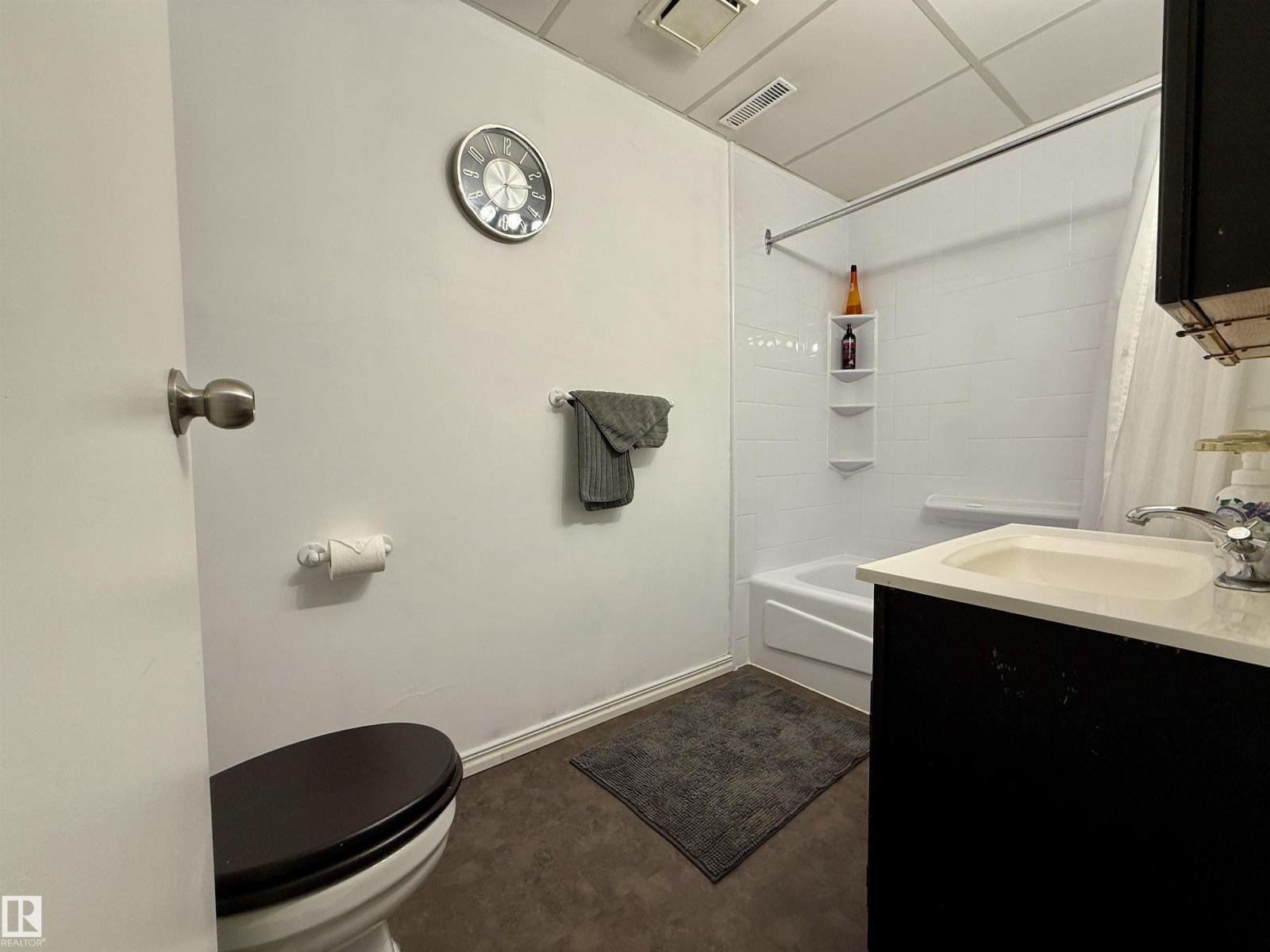 128 Warwick Rd Nw, Edmonton, Alberta  T5Y 4P8 - Photo 49 - E4451422
