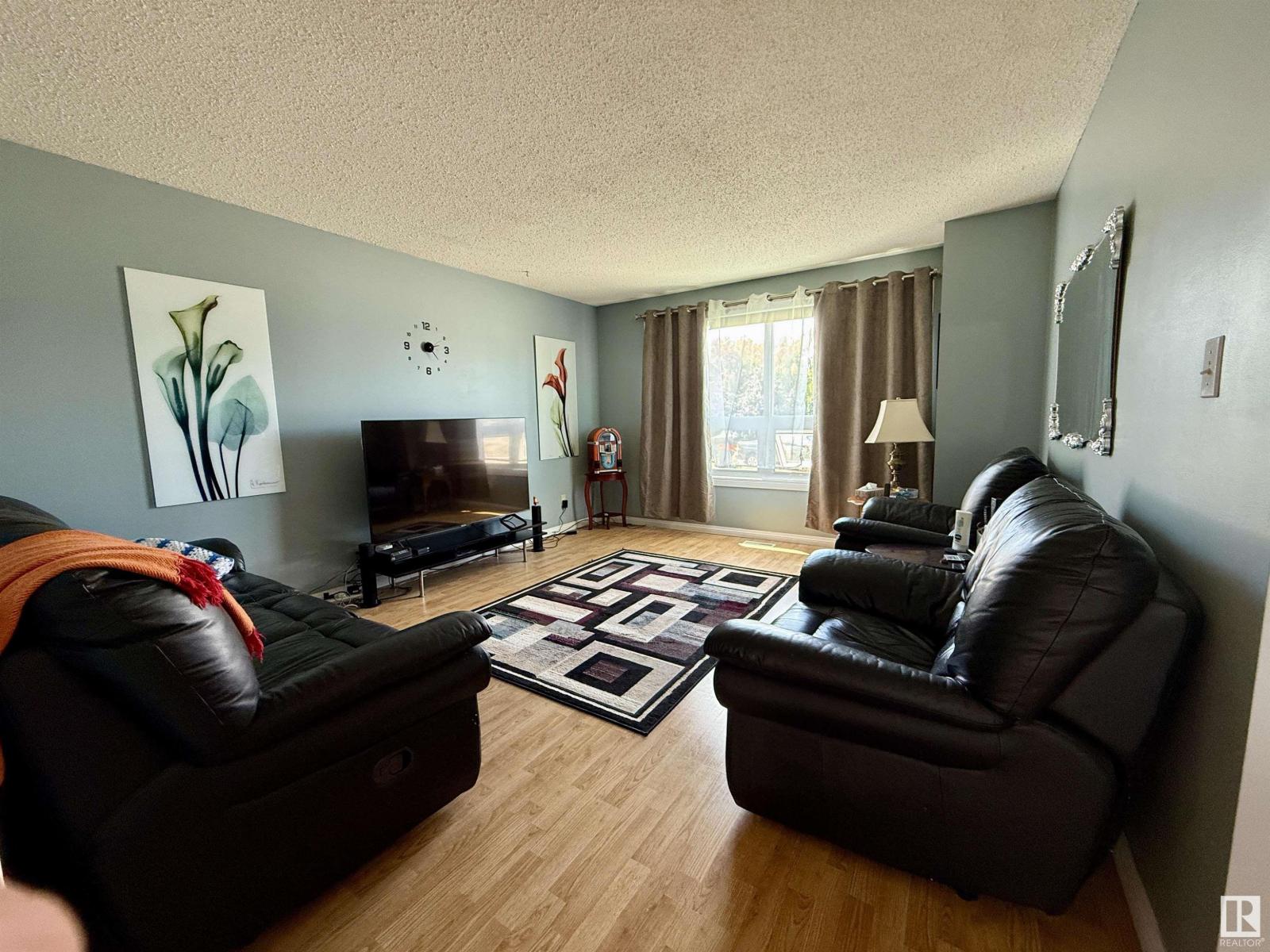 128 Warwick Rd Nw, Edmonton, Alberta  T5Y 4P8 - Photo 7 - E4451422