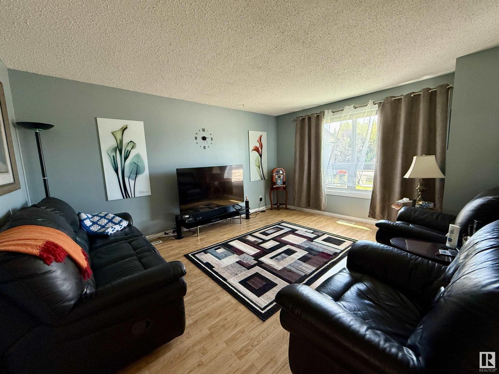 128 Warwick Rd Nw, Edmonton, Alberta  T5Y 4P8 - Photo 9 - E4451422