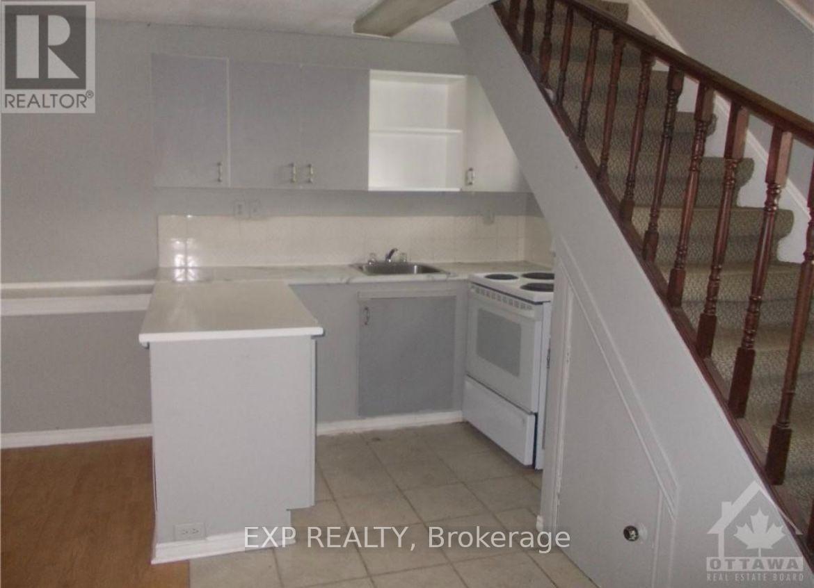Property at 23 LOWREY STREET image 3