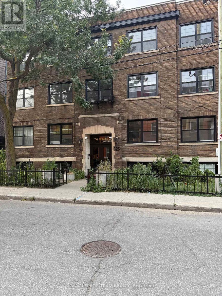2 - 325 COOPER STREET, Ottawa, Ontario
