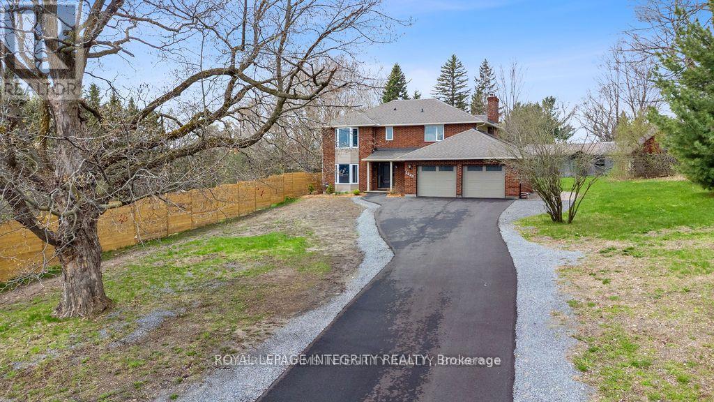 Property at 3440 WOODROFFE AVENUE image 3