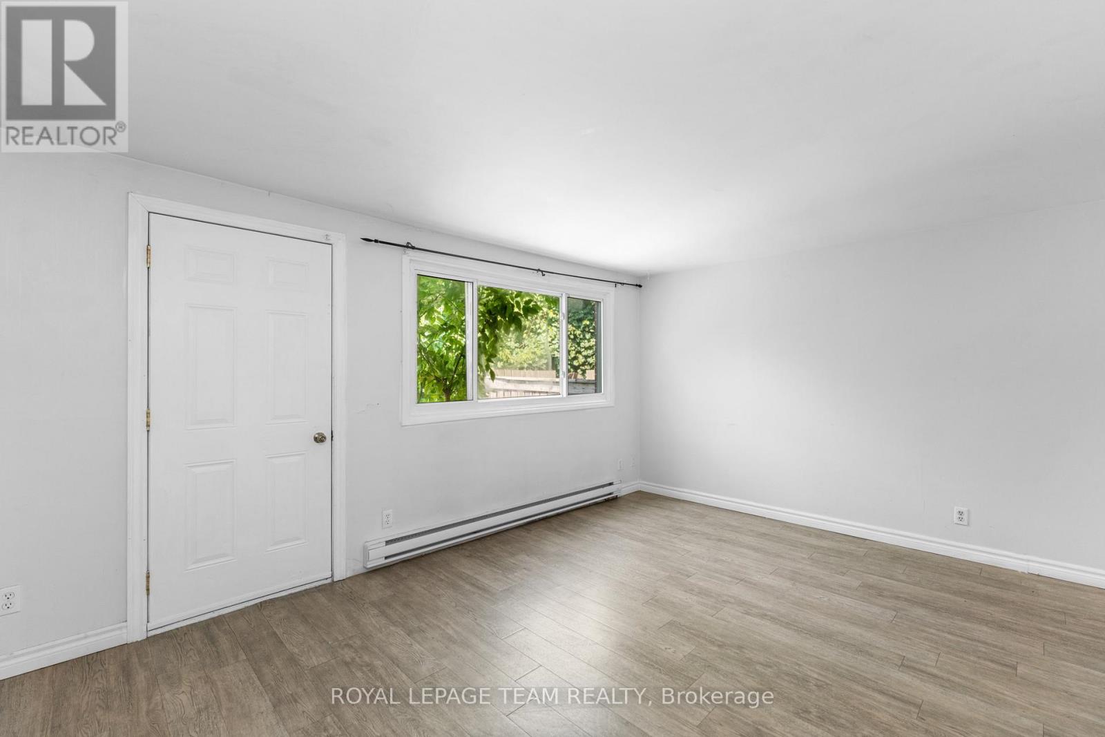 32 - 258 Queen Mary Road, Kingston, Ontario  K7M 2B2 - Photo 13 - X12327919