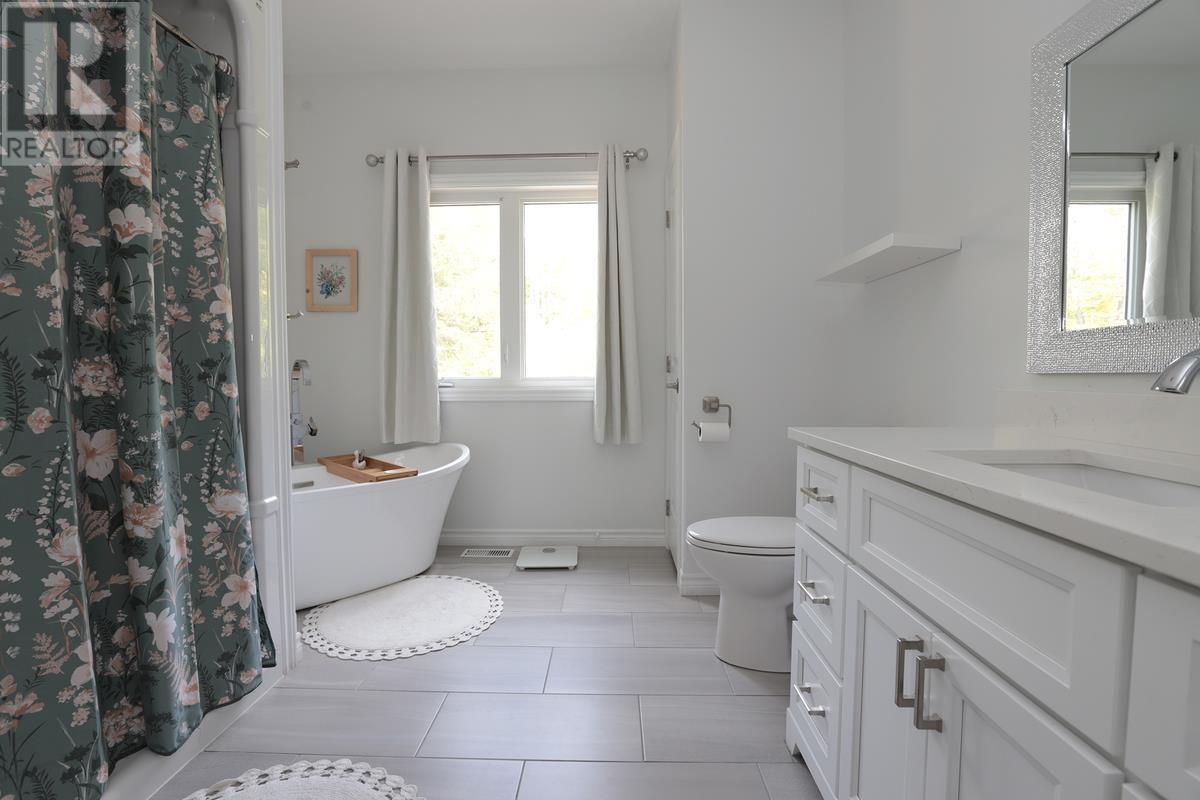 4619 Second Lin W, Sault Ste. Marie, Ontario  P6A 6K4 - Photo 35 - SM252022