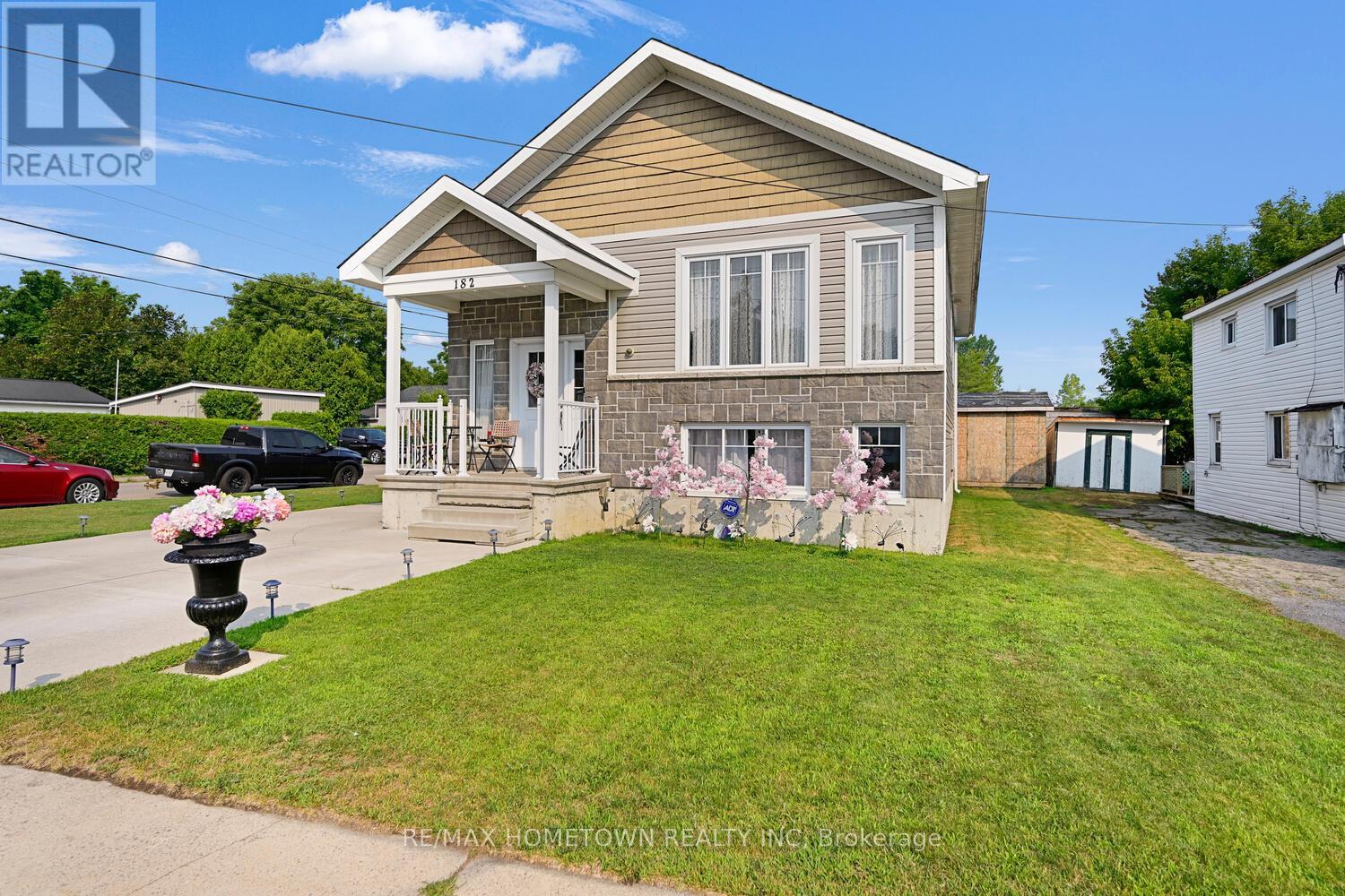 182 WOOD STREET E, Prescott, Ontario