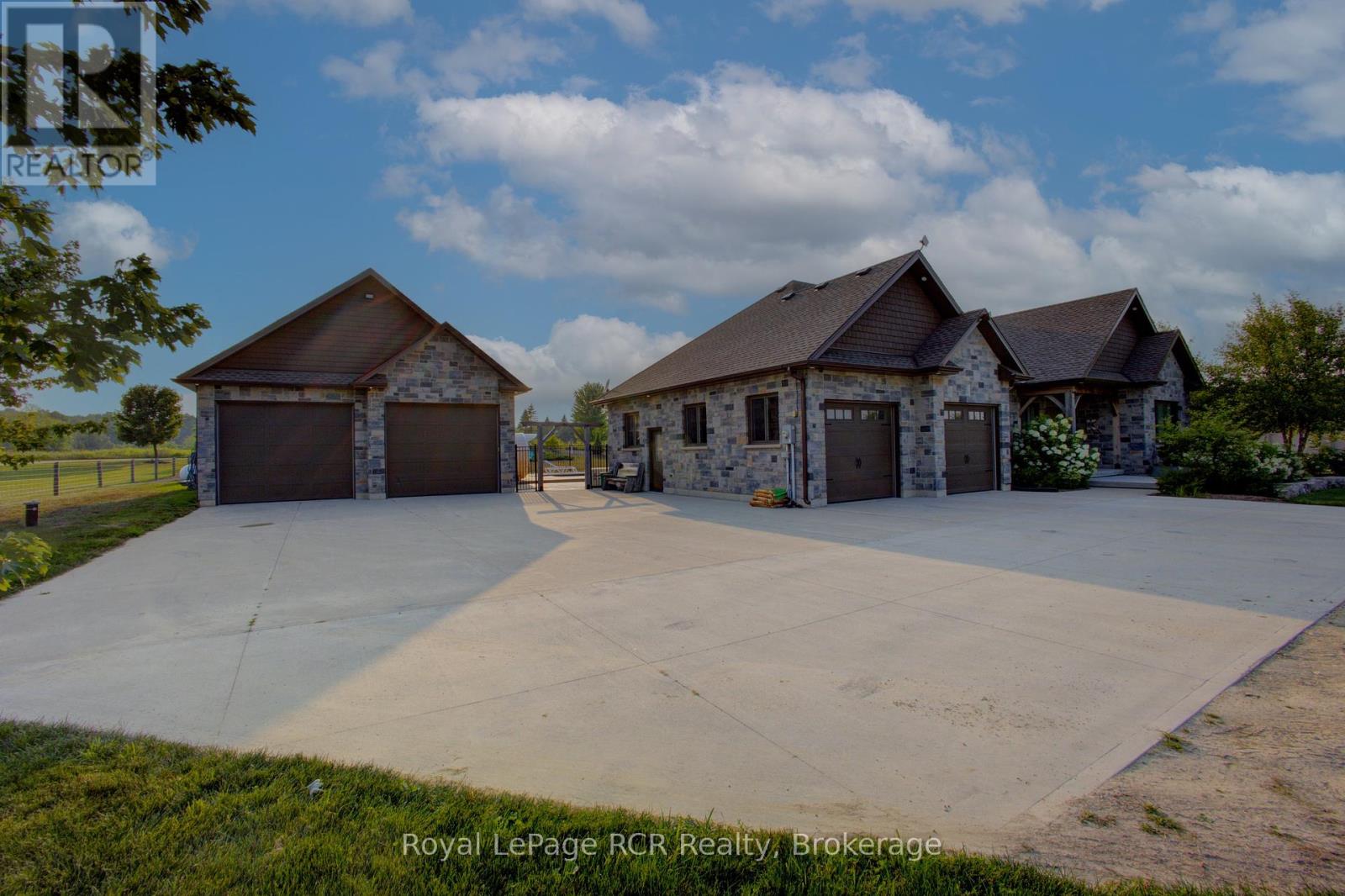 9624 O'dwyers Road, Minto, Ontario  N0G 2L1 - Photo 32 - X12327961