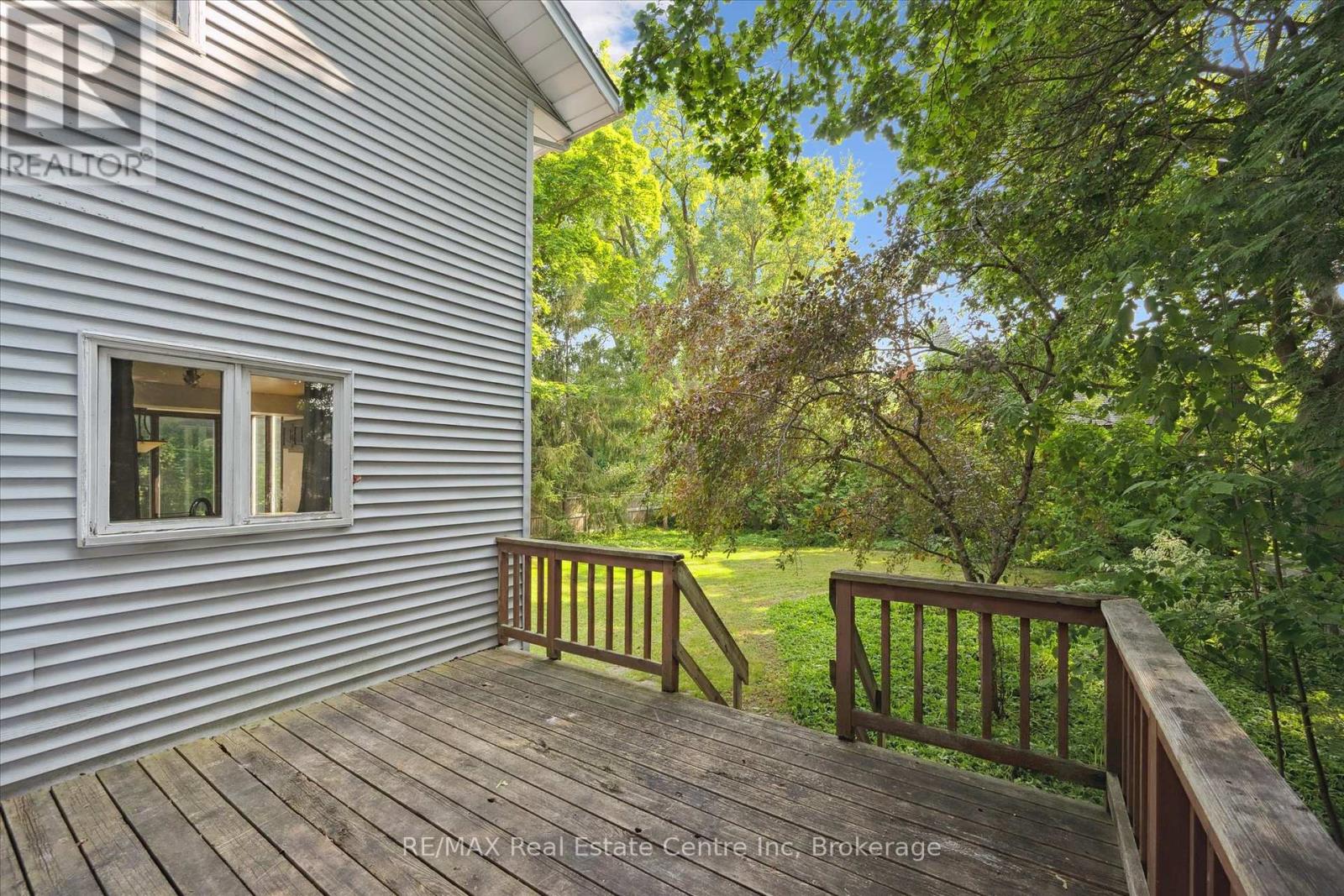 64 Stuart Street, Guelph, Ontario  N1E 4S5 - Photo 22 - X12327993
