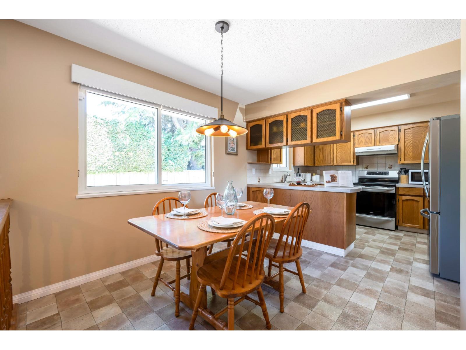 7654 Carnaby Place, Delta, British Columbia  V4C 7X2 - Photo 9 - R3033236