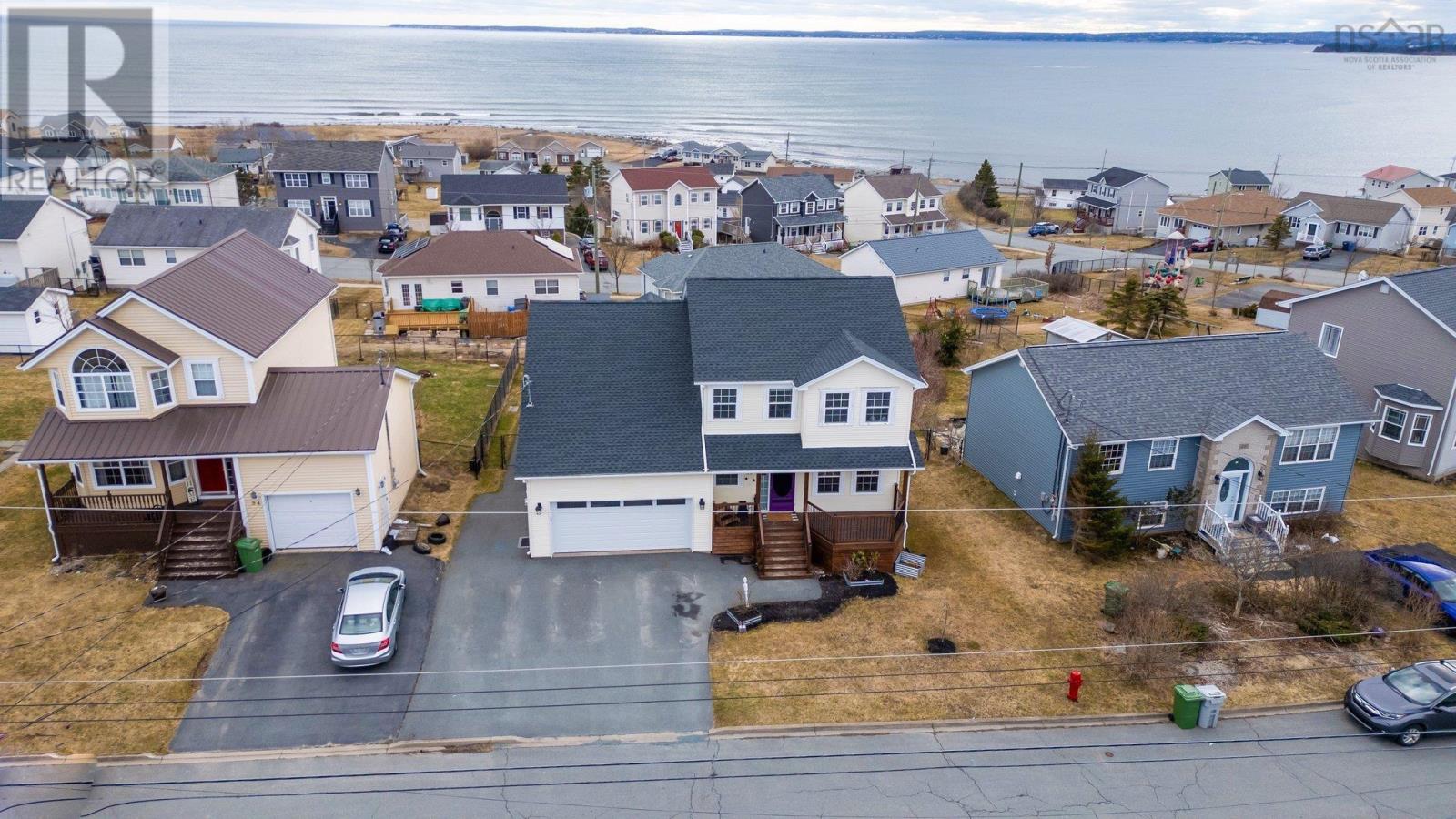 60 Sea Spray Dr, Eastern Passage, Nova Scotia  B3G 1S6 - Photo 3 - 202510339