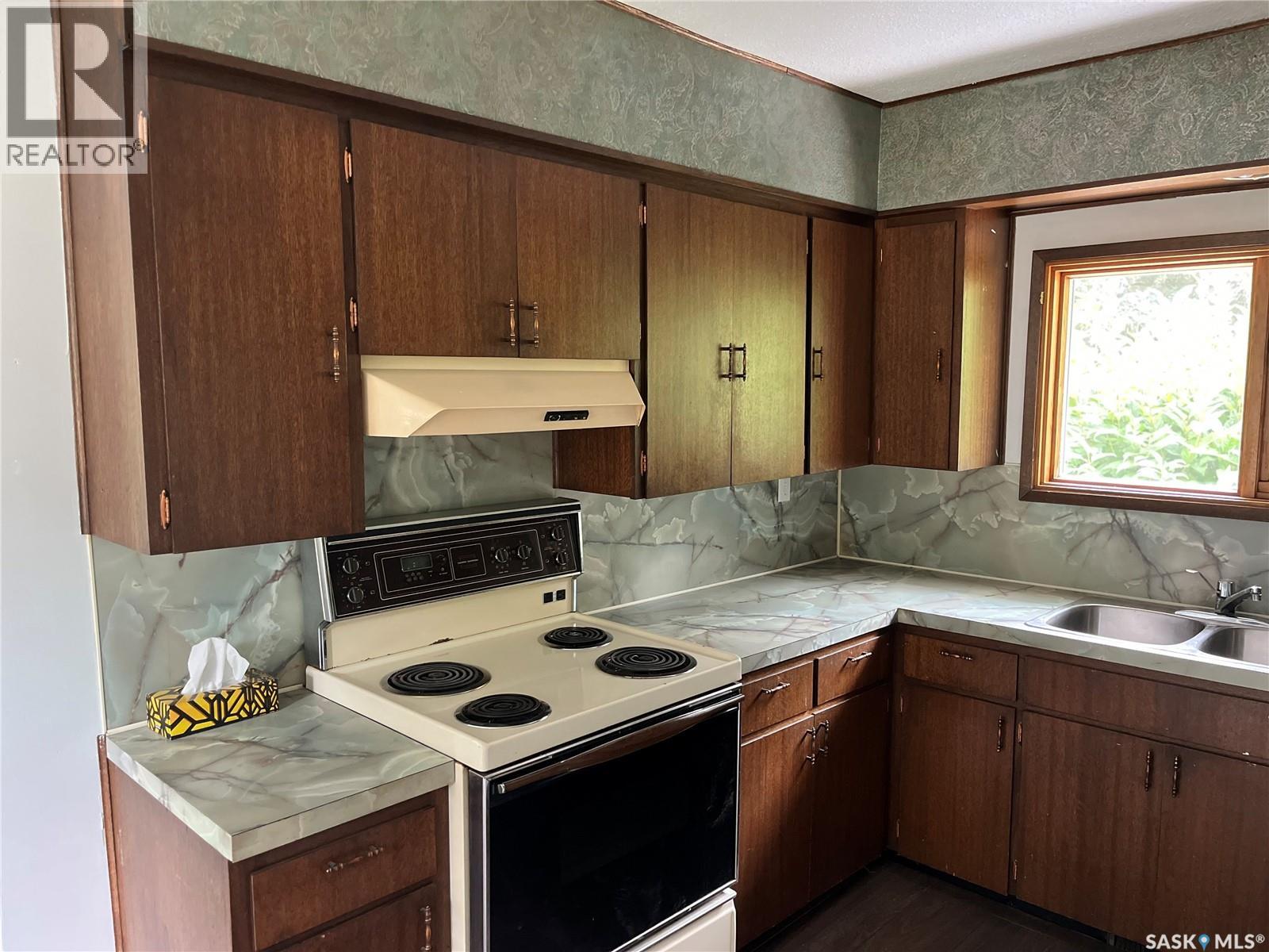 443 1st Street E, Annaheim, Saskatchewan  S0K 0G0 - Photo 14 - SK014809