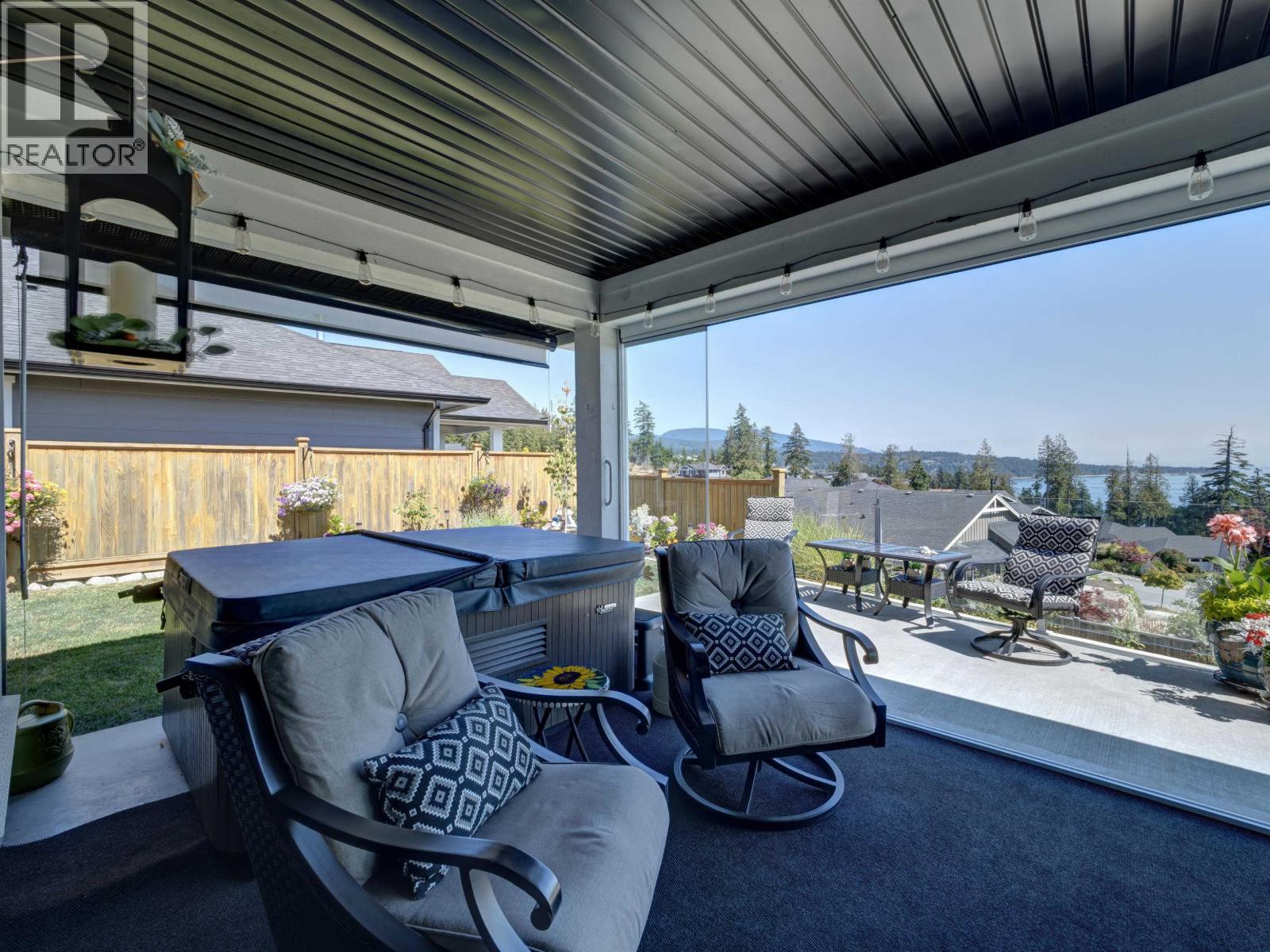 5634 Kingbird Crescent, Sechelt, British Columbia  V7Z 0S4 - Photo 9 - R3032827