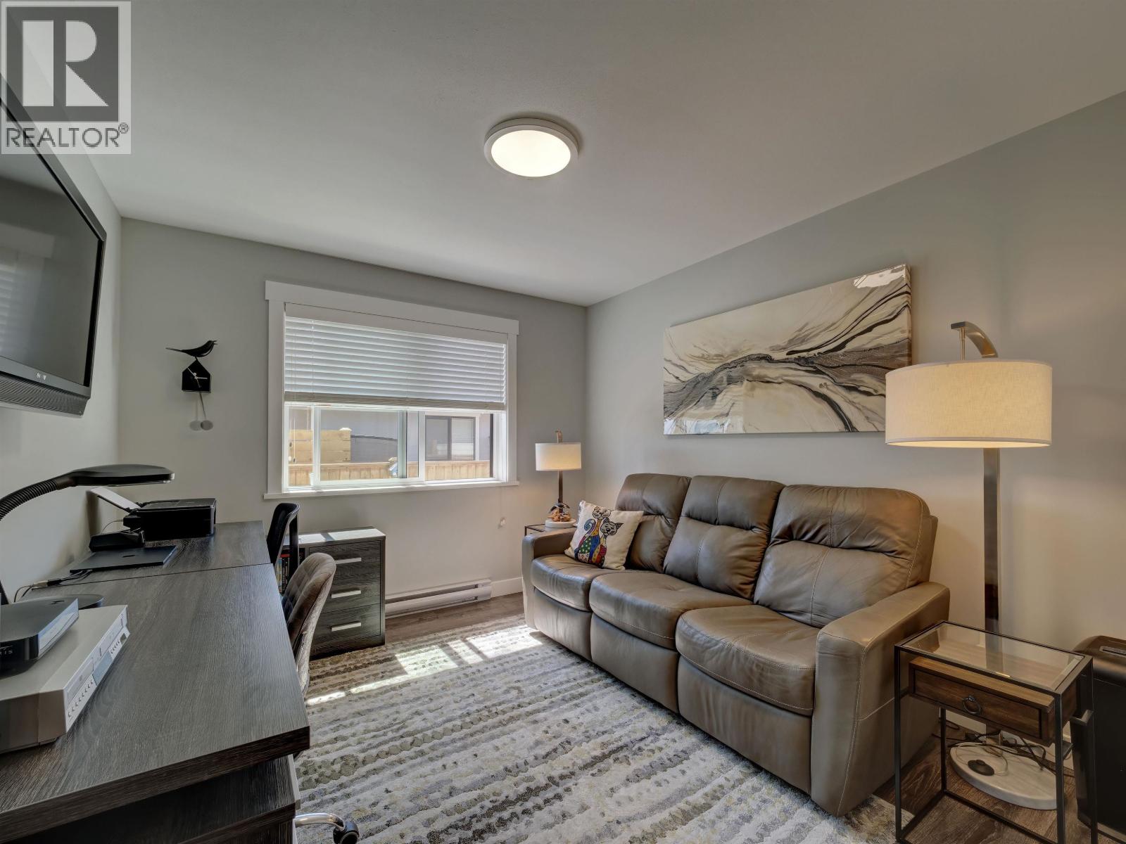 5634 Kingbird Crescent, Sechelt, British Columbia  V7Z 0S4 - Photo 14 - R3032827