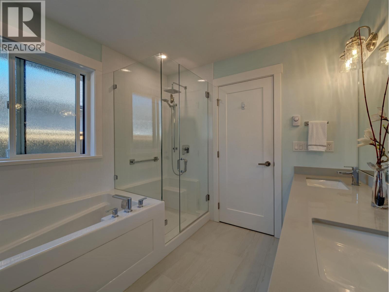 5634 Kingbird Crescent, Sechelt, British Columbia  V7Z 0S4 - Photo 33 - R3032827