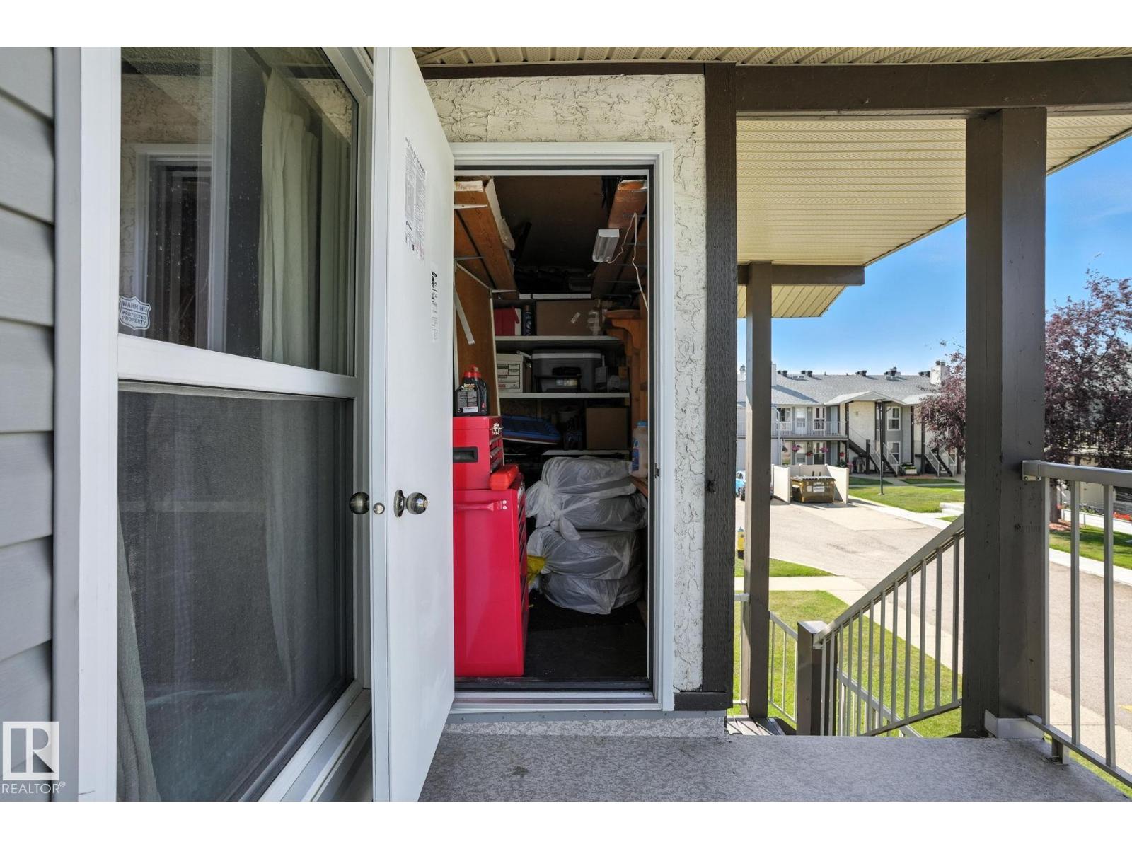 Property at 9335 172 ST NW image 5