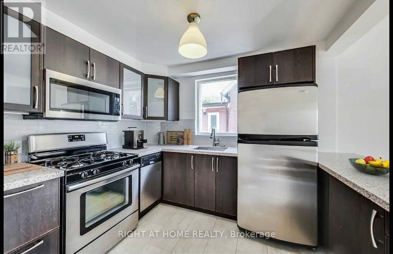 50 Shirley Street W, Toronto, Ontario  M6K 1T1 - Photo 12 - C12327997