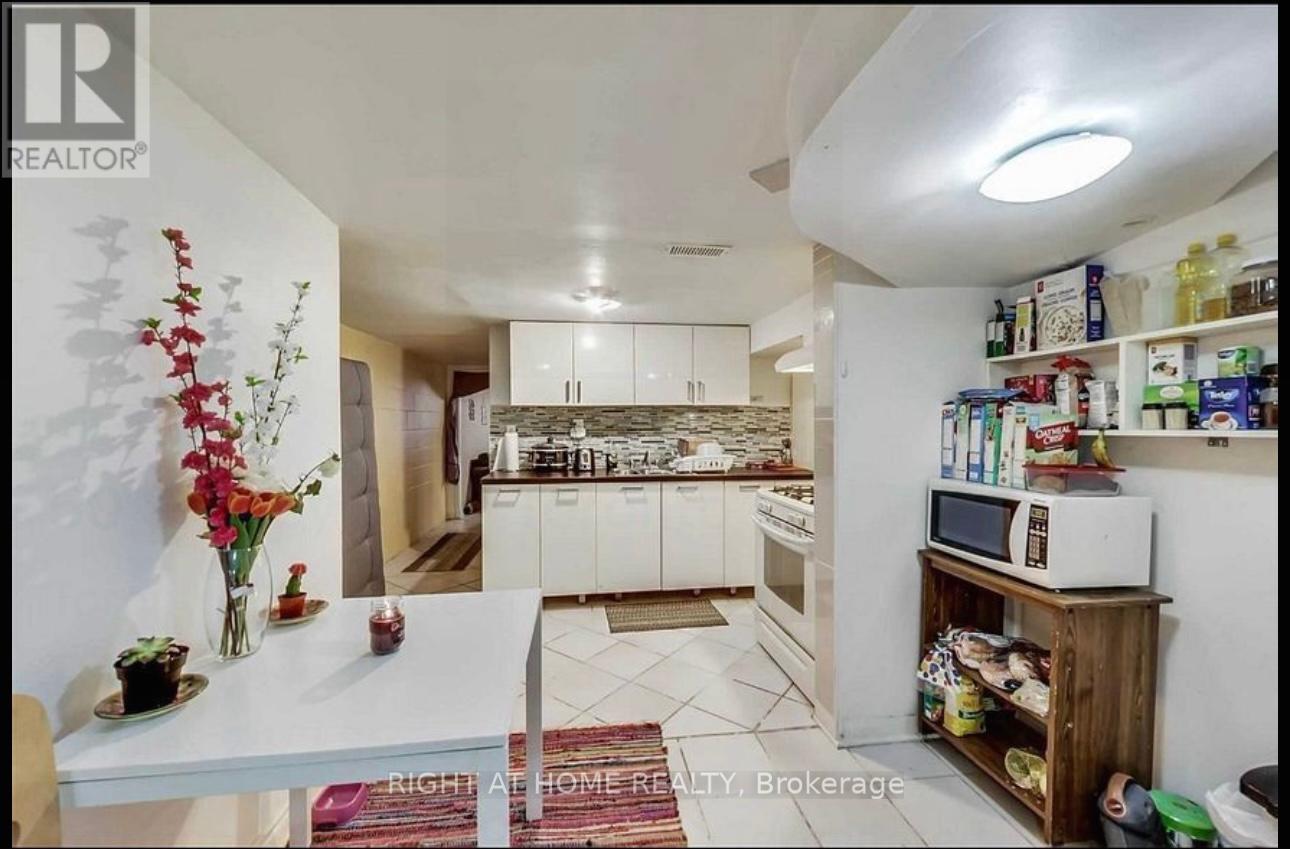 50 Shirley Street W, Toronto, Ontario  M6K 1T1 - Photo 24 - C12327997