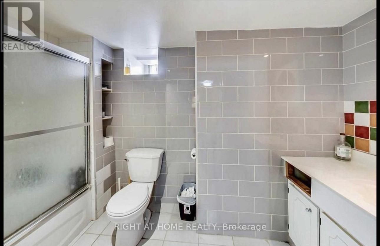 50 Shirley Street W, Toronto, Ontario  M6K 1T1 - Photo 26 - C12327997