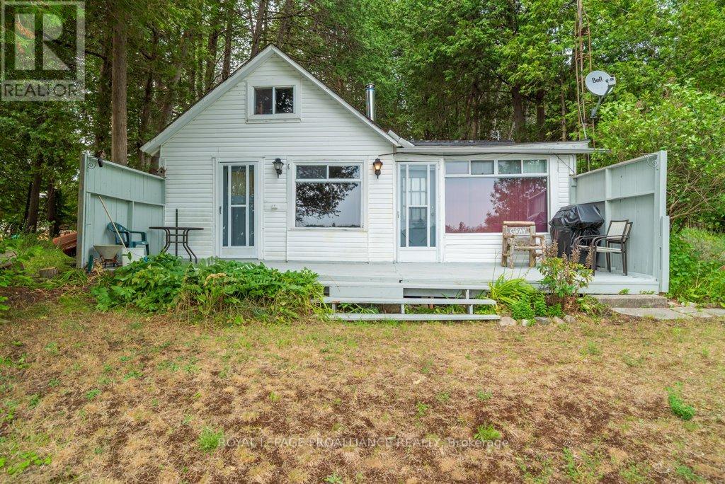 1087c Hills Lake Road, North Frontenac, Ontario  K0H 2M0 - Photo 2 - X12327900