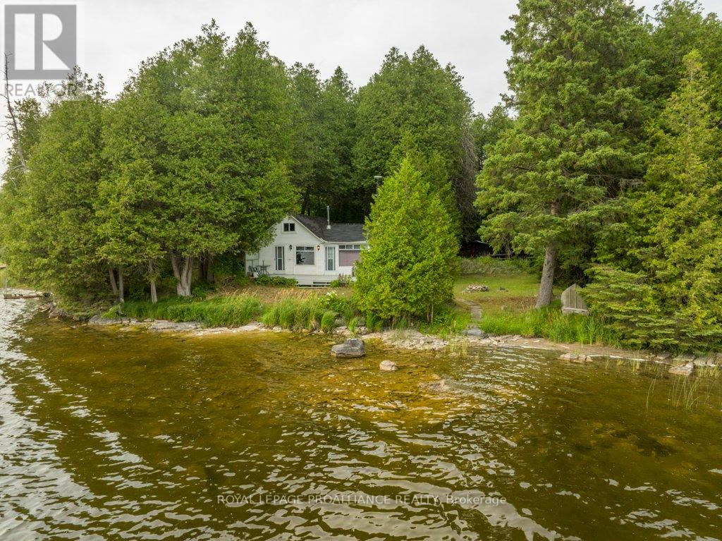 1087c Hills Lake Road, North Frontenac, Ontario  K0H 2M0 - Photo 39 - X12327900