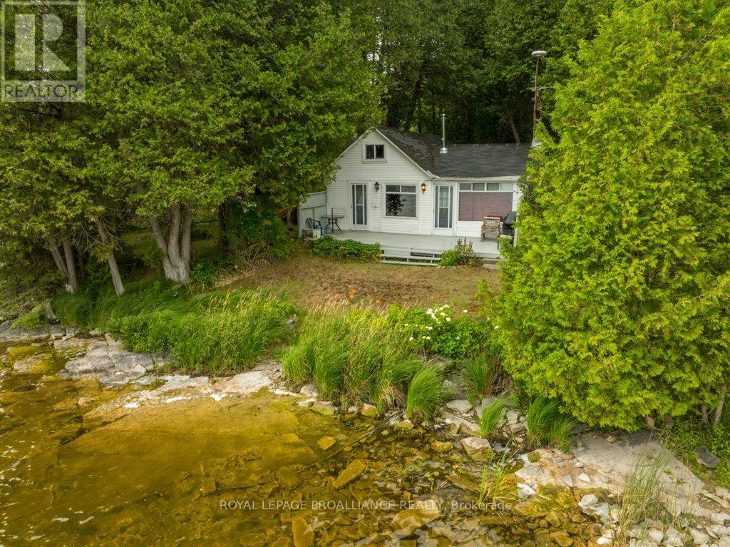 1087c Hills Lake Road, North Frontenac, Ontario  K0H 2M0 - Photo 43 - X12327900