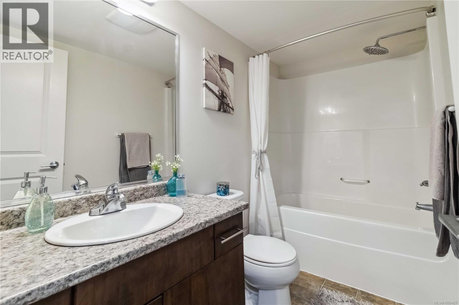 308 1405 Esquimalt Rd, Esquimalt, British Columbia  V9A 0A4 - Photo 15 - 1009421