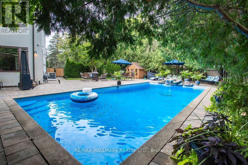 Property at 17 HAMMOK CRESCENT image 4