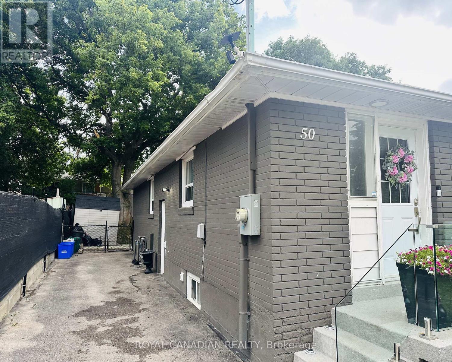 Bsmt - 50 Walter Avenue, Newmarket, Ontario  L3Y 2T3 - Photo 1 - N12327960