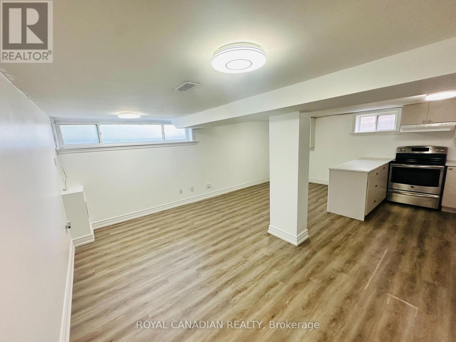 Bsmt - 50 Walter Avenue, Newmarket, Ontario  L3Y 2T3 - Photo 6 - N12327960