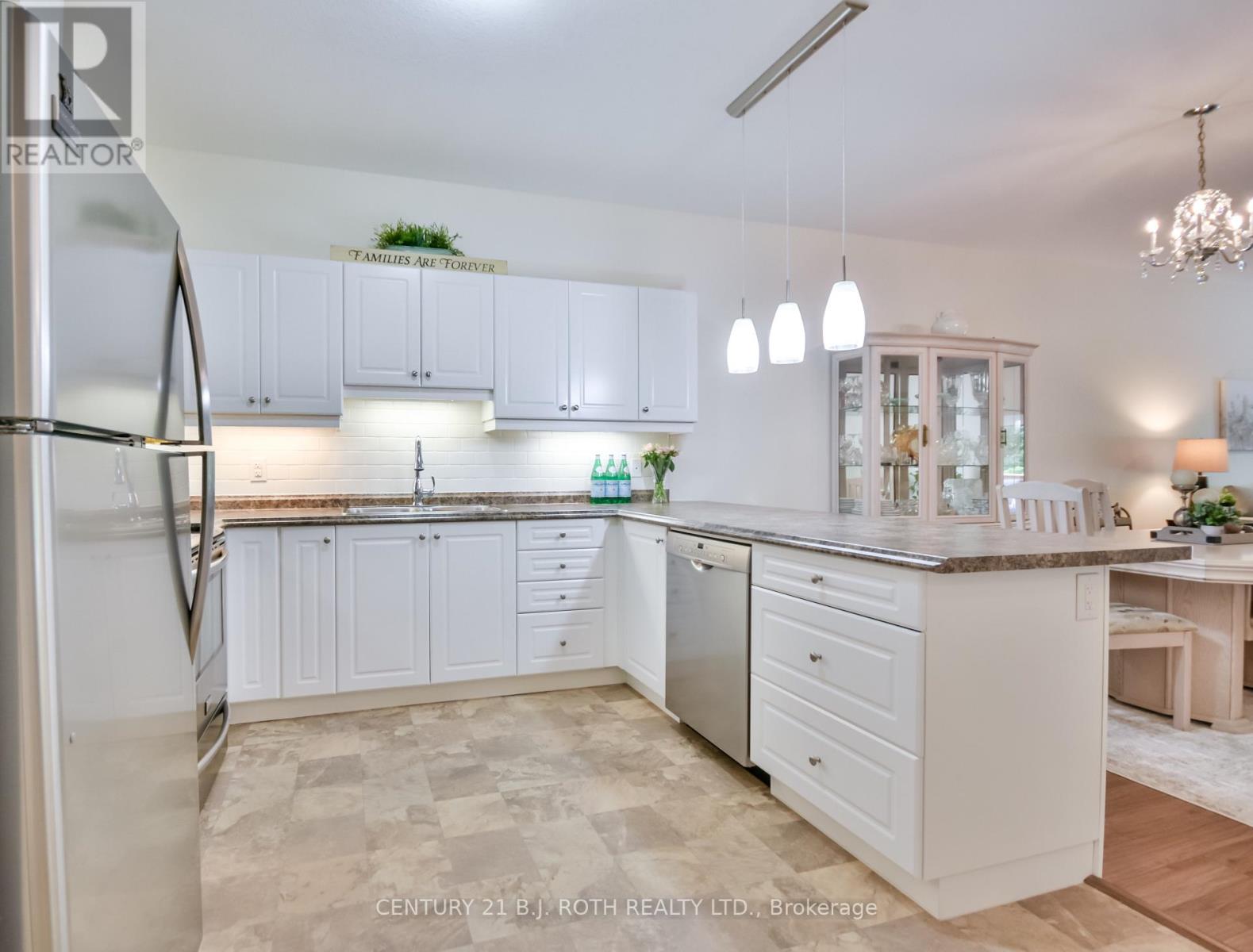 202 Lucy Lane, Orillia, Ontario  L3V 0G3 - Photo 5 - S12327918