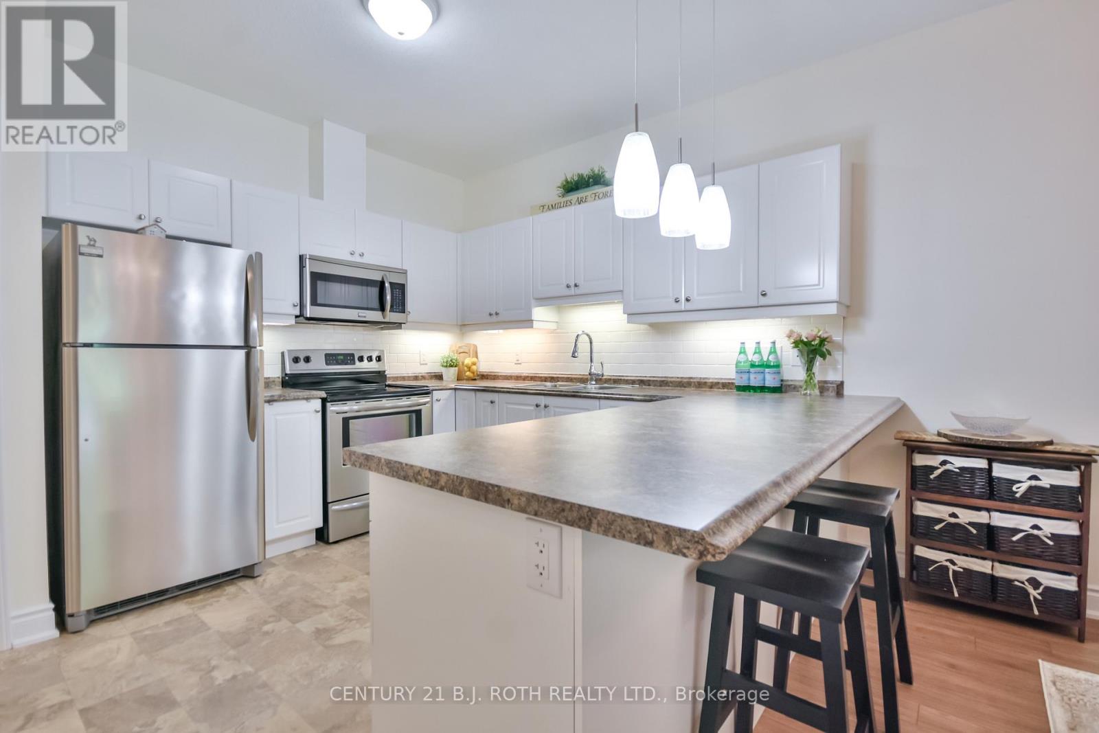 202 Lucy Lane, Orillia, Ontario  L3V 0G3 - Photo 7 - S12327918
