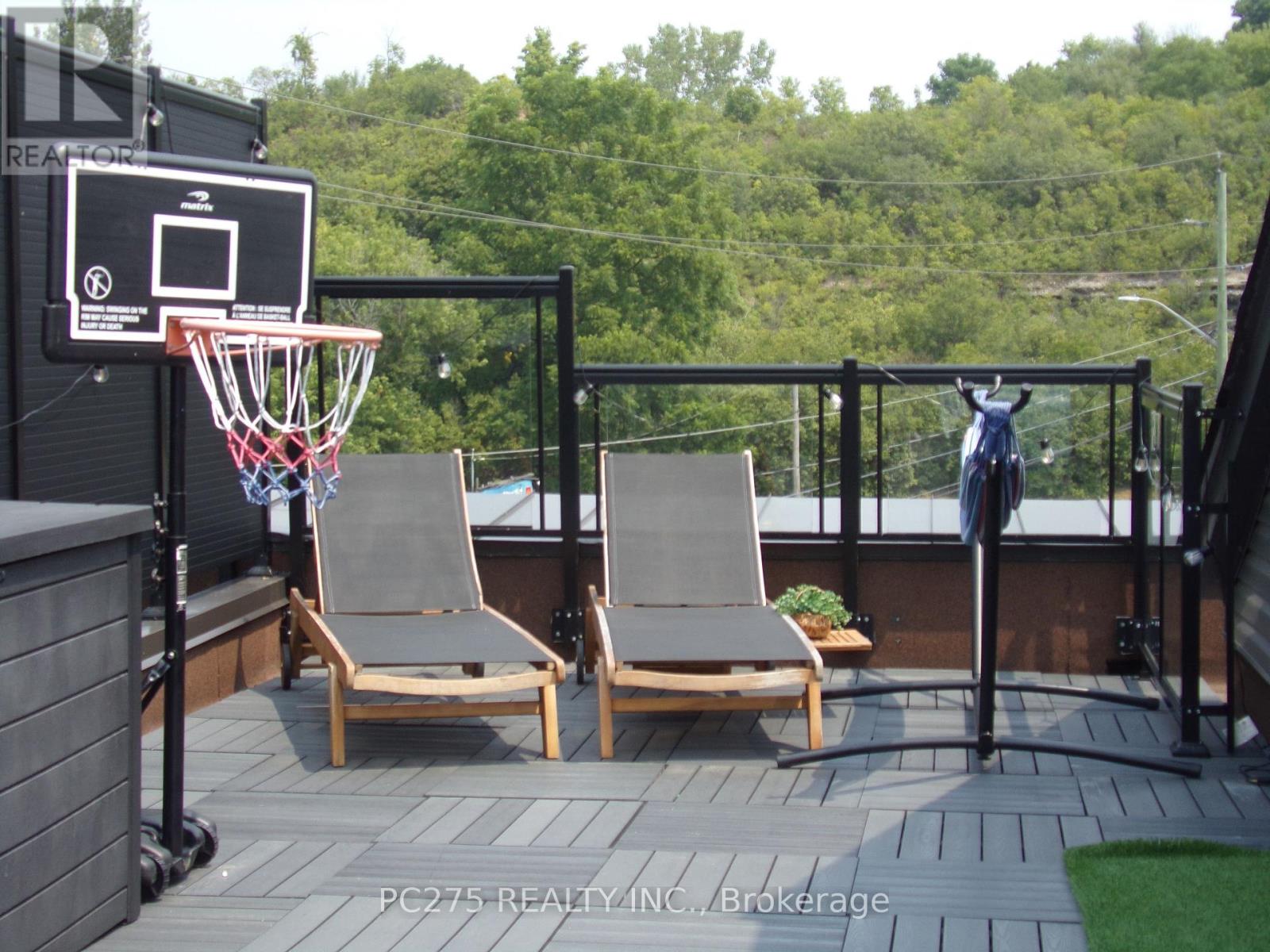 34 - 2 Willow Street, Brant (Paris), Ontario  N3L 0K7 - Photo 24 - X12328020