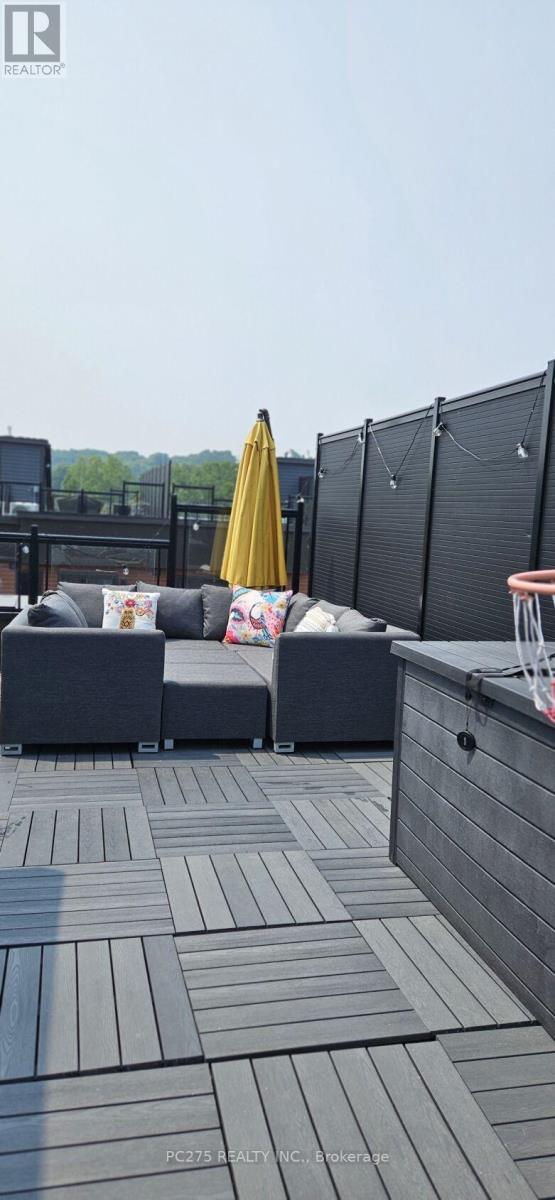 34 - 2 Willow Street, Brant (Paris), Ontario  N3L 0K7 - Photo 30 - X12328020