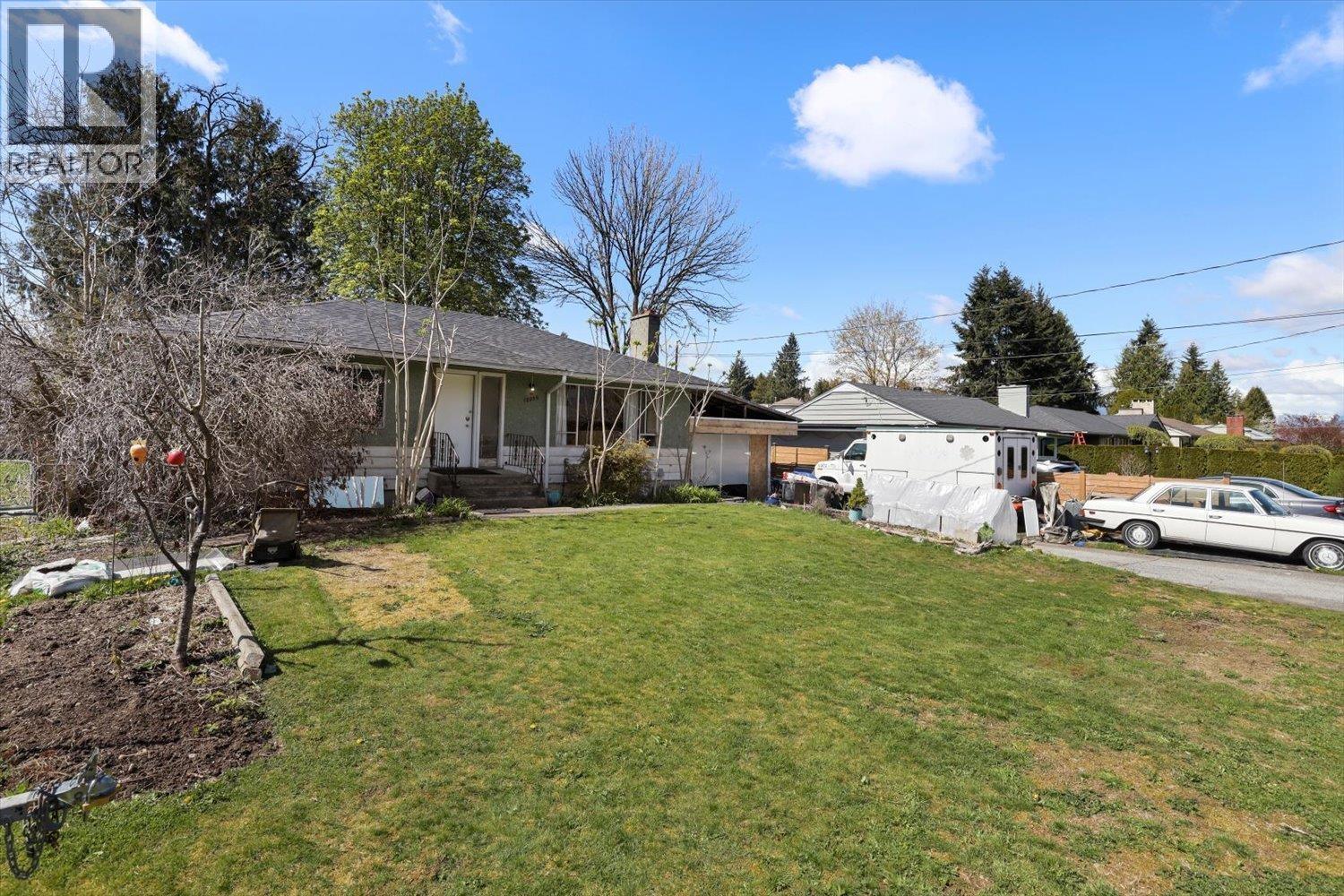 12039 220 Street, Maple Ridge, British Columbia  V2X 5R6 - Photo 2 - R2975142