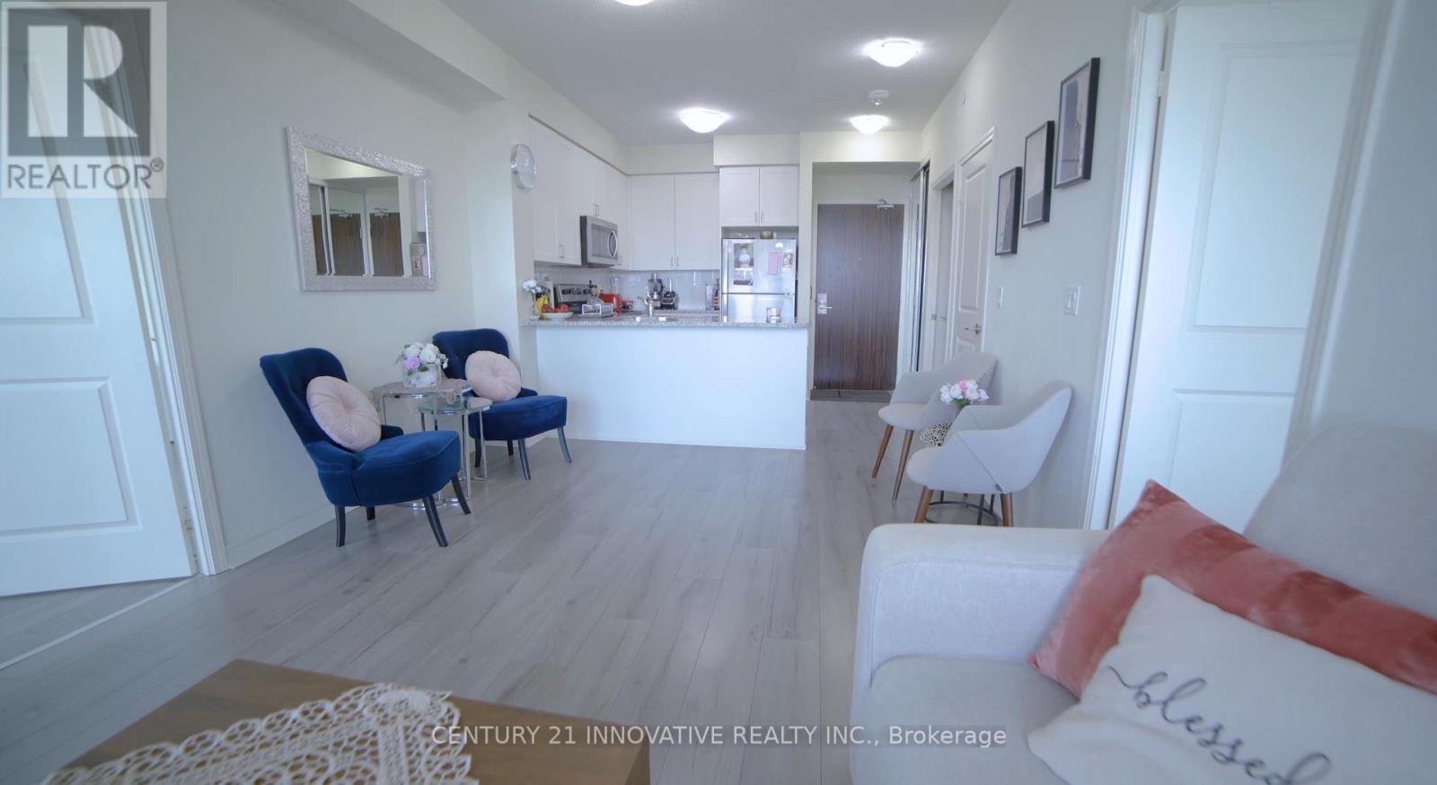 1803 - 349 Rathburn Road, Mississauga, Ontario  L5B 0G9 - Photo 15 - W12327862