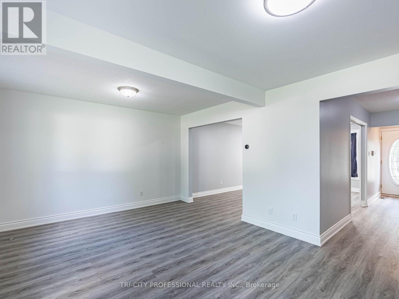 172 Mountainview Road S, Halton Hills, Ontario  L7G 4K7 - Photo 21 - W12328009