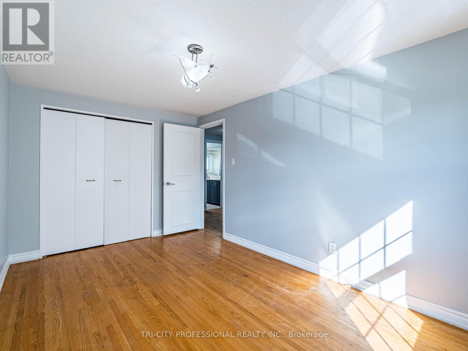 172 Mountainview Road S, Halton Hills, Ontario  L7G 4K7 - Photo 29 - W12328009