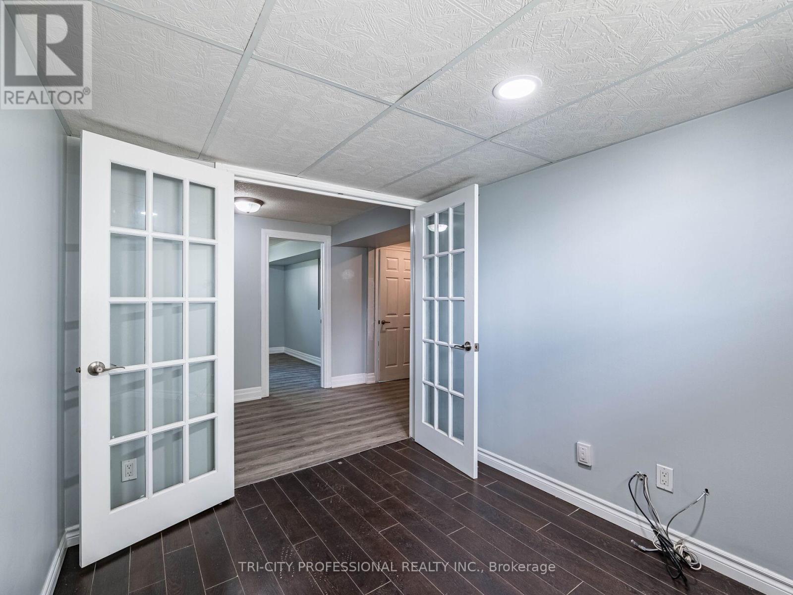 172 Mountainview Road S, Halton Hills, Ontario  L7G 4K7 - Photo 43 - W12328009