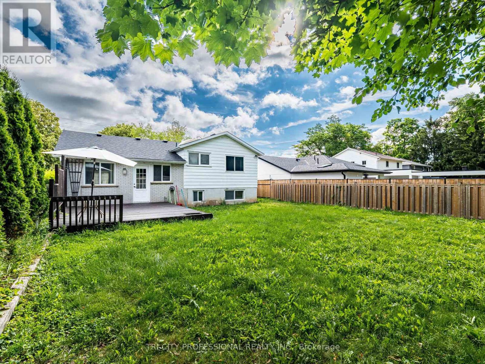 172 Mountainview Road S, Halton Hills, Ontario  L7G 4K7 - Photo 50 - W12328009