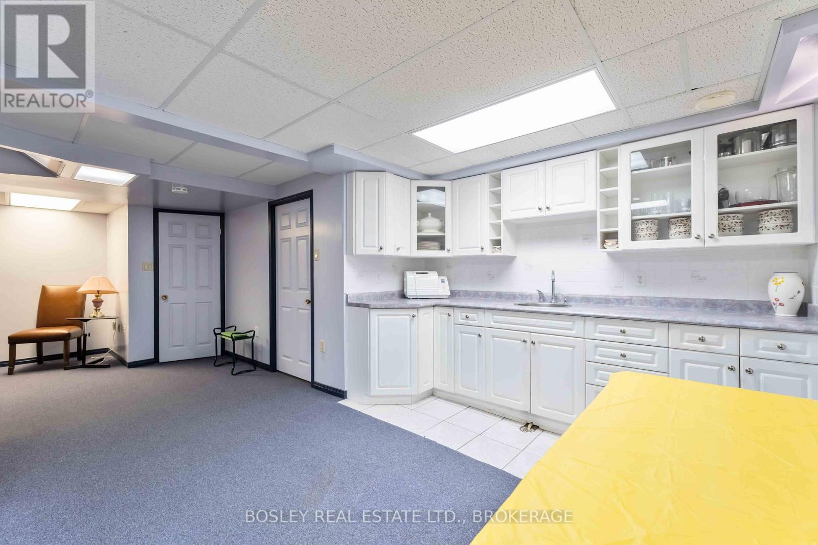 51 The Meadows Street, St. Catharines, Ontario  L2N 7K9 - Photo 30 - X12327759