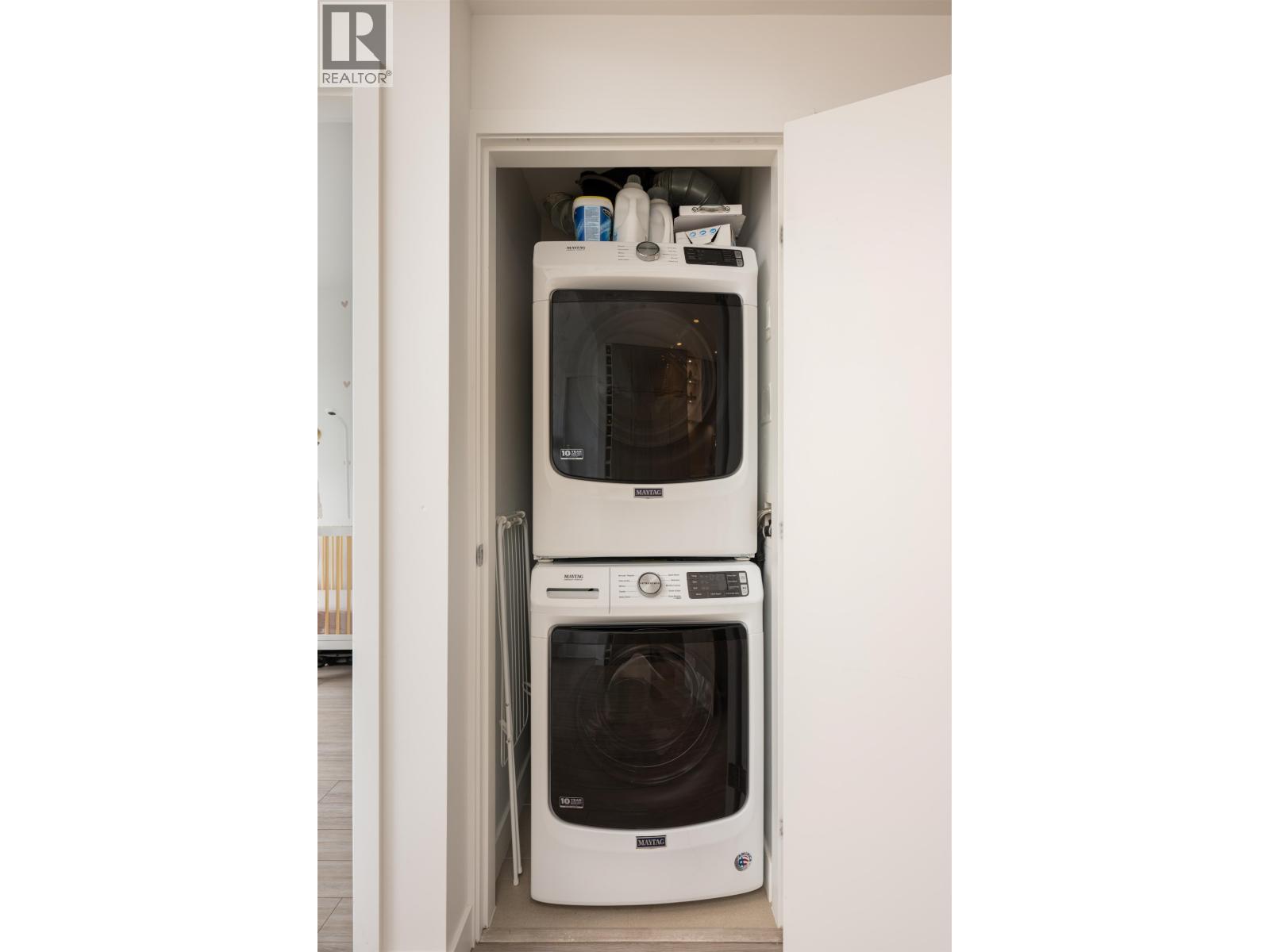 208 707 E 3rd Street, North Vancouver, British Columbia  V7L 1G8 - Photo 19 - R3034207