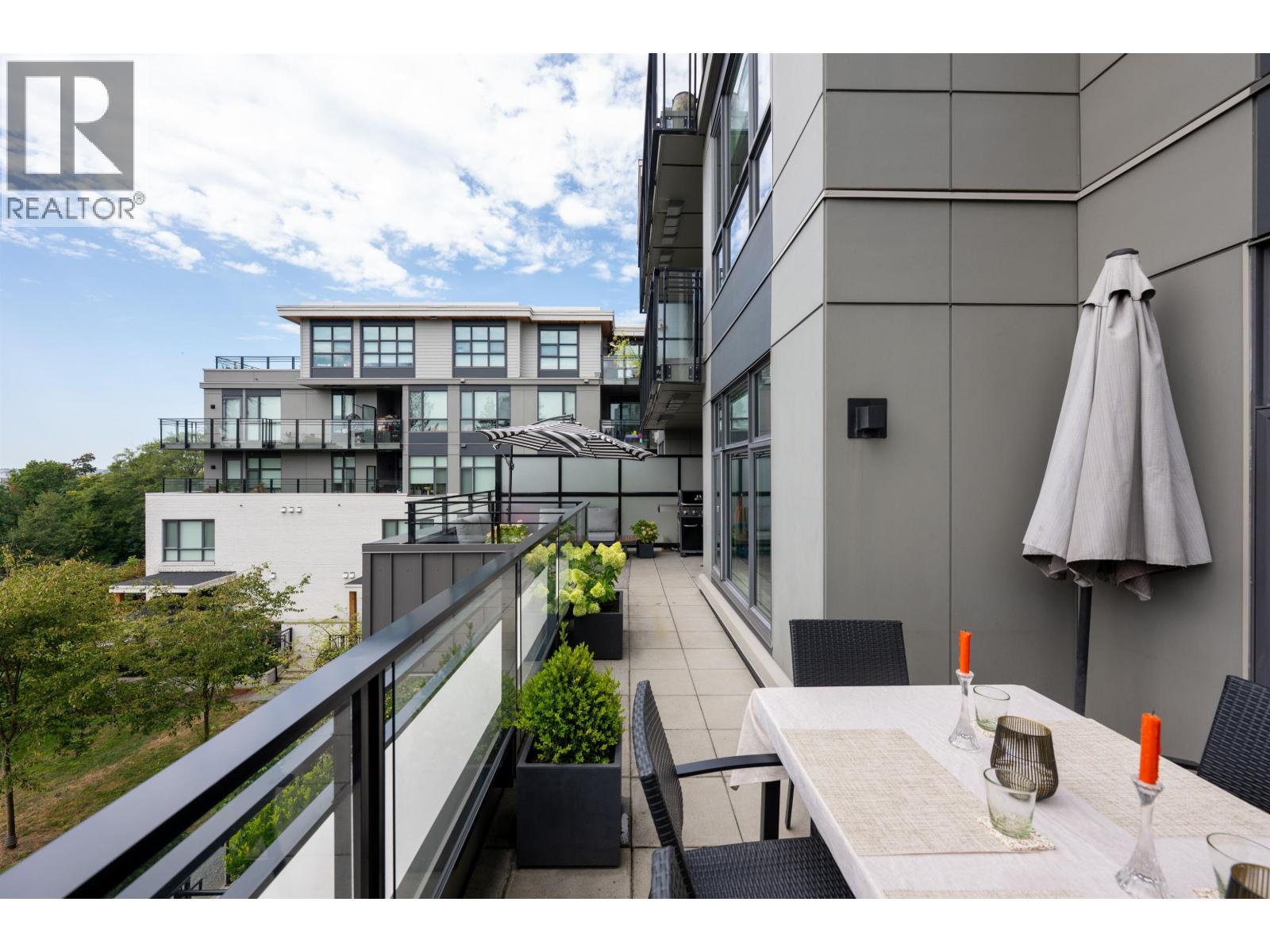 208 707 E 3rd Street, North Vancouver, British Columbia  V7L 1G8 - Photo 21 - R3034207