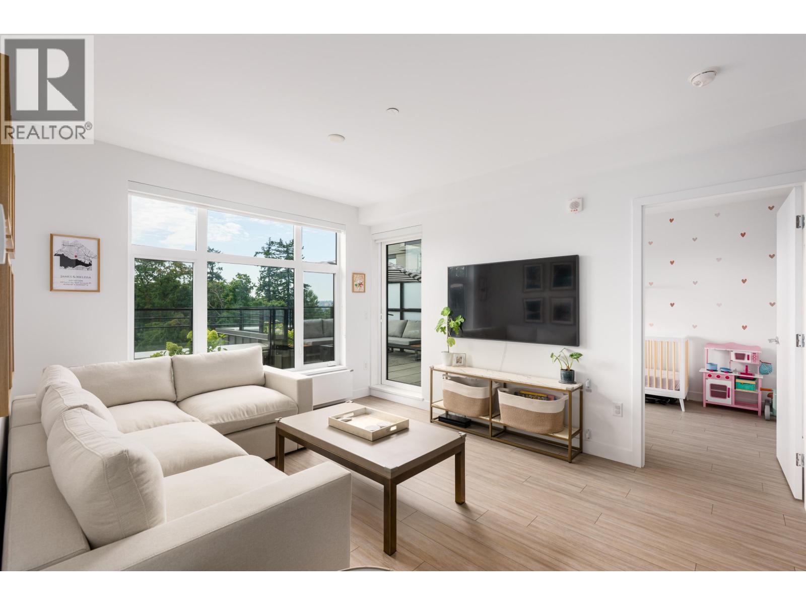 208 707 E 3rd Street, North Vancouver, British Columbia  V7L 1G8 - Photo 9 - R3034207