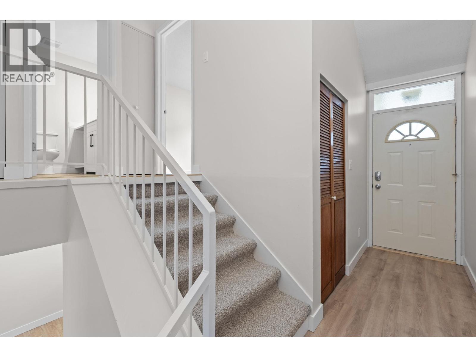 Property at 1035 CECILE DRIVE image 3