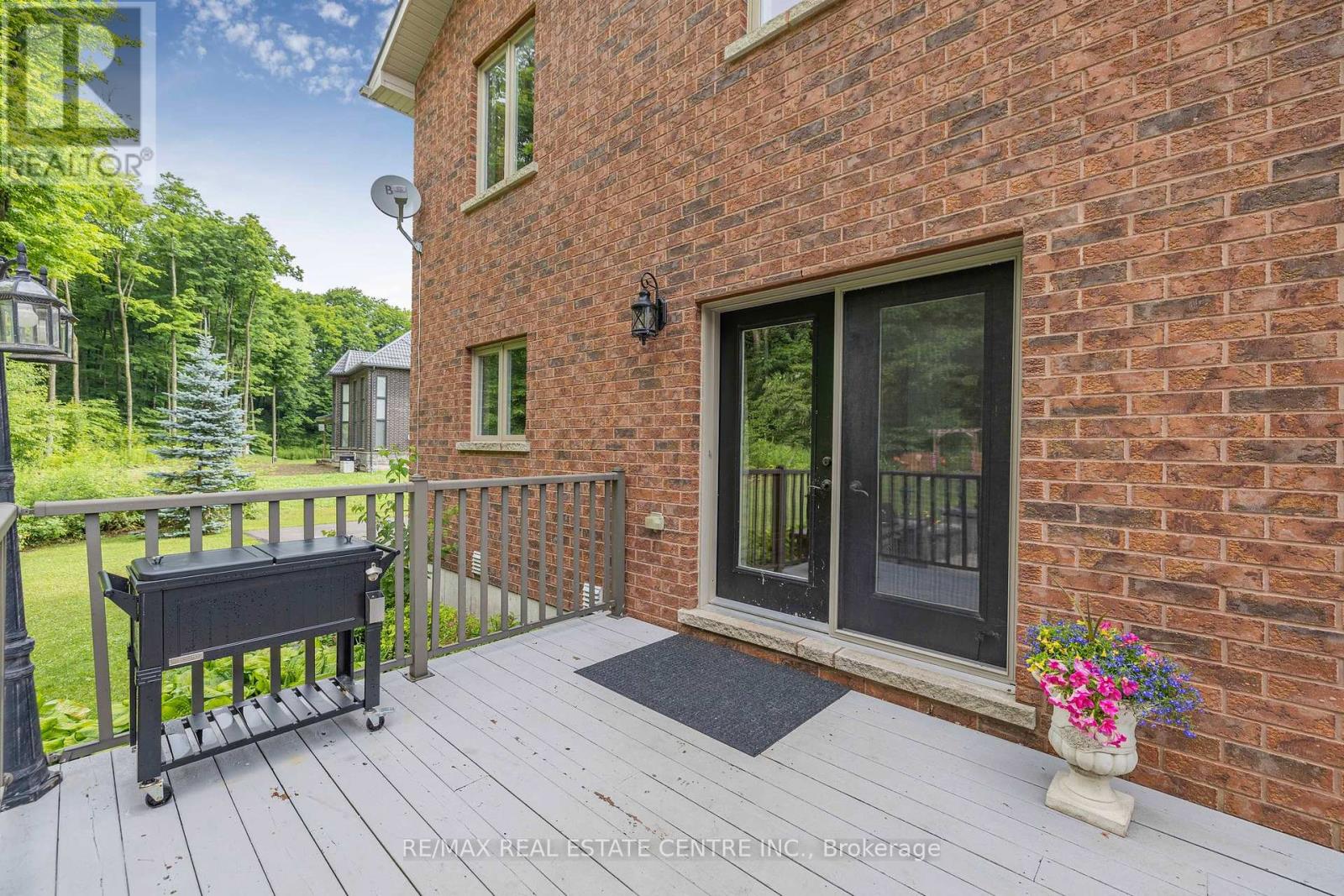 2 Ashlea Lane, Melancthon, Ontario  L9V 3M9 - Photo 36 - X12327930