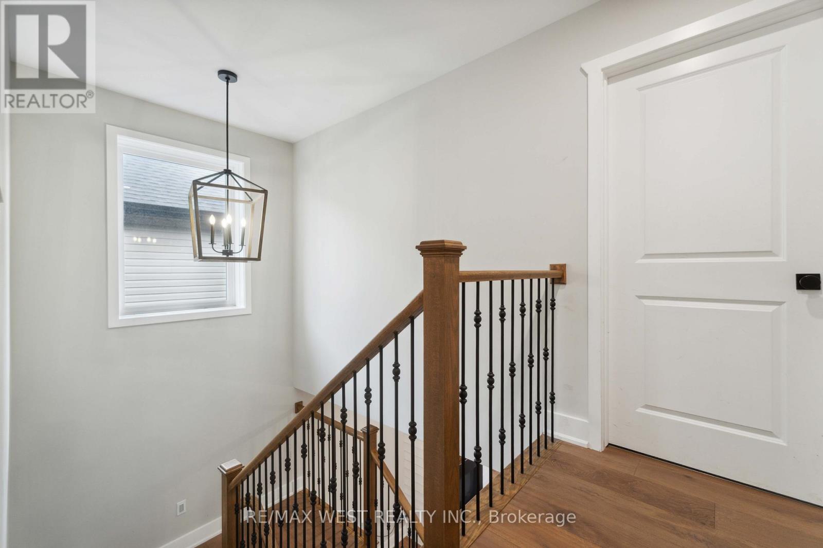 210 S Pelham Road, Welland, Ontario  L3B 5N8 - Photo 21 - X12328004