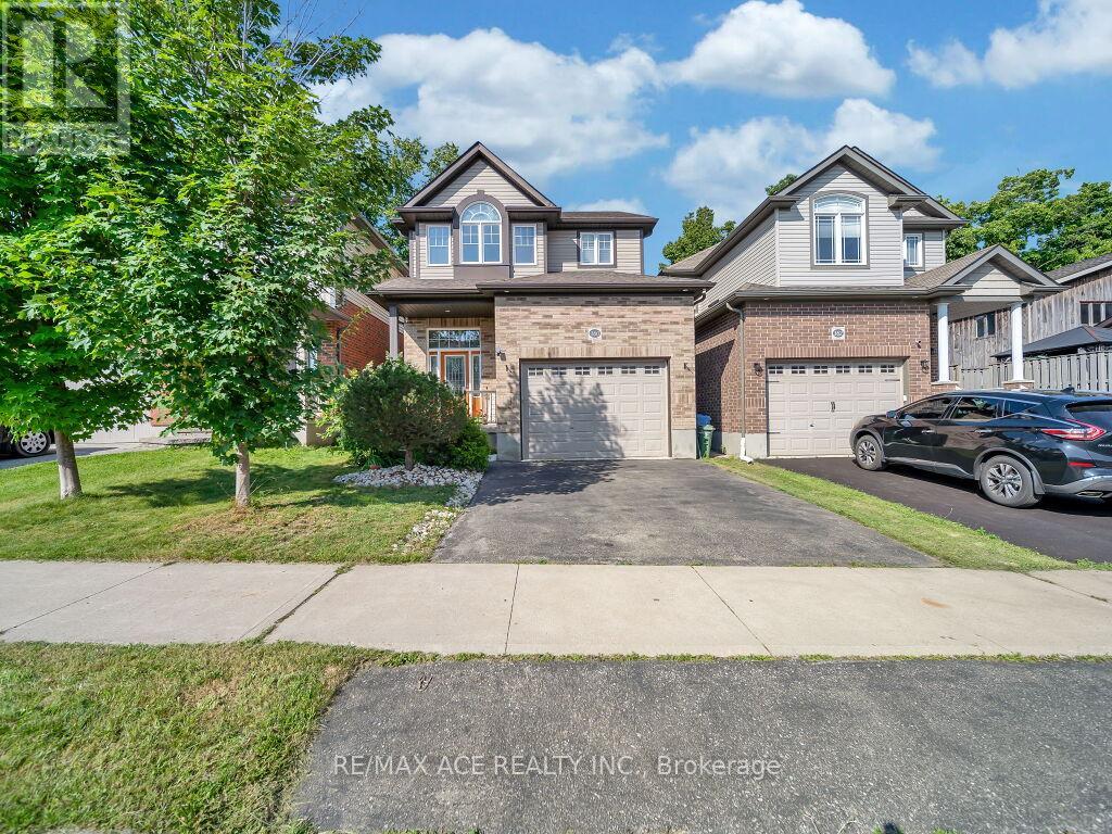 Property at 160 KEMP CRESCENT E image 1