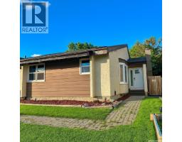 839 Athlone Drive N McCarthy Park, Regina, Ca