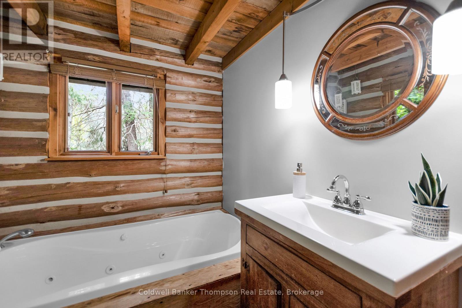 3575 Ravenscliffe Road, Huntsville, Ontario  P1H 2J2 - Photo 23 - X12328083