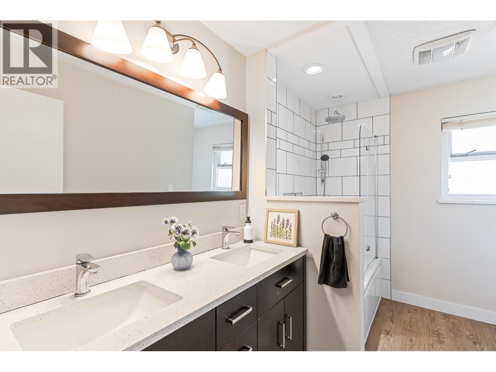 21665 Howison Avenue, Maple Ridge, British Columbia  V2X 2W5 - Photo 15 - R3034141